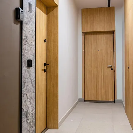 Kamienica Przy Kinie, Parking & Balkon-blisko Mtp * Poznan