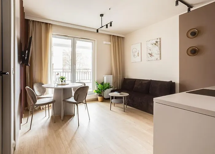 Kamienica Przy Kinie, Parking & Balkon-blisko Mtp *