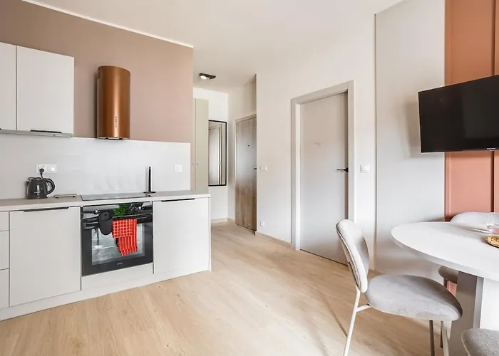 Kamienica Przy Kinie, Parking & Balkon-blisko Mtp Poznan